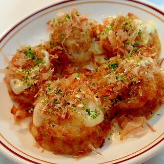 おつまみに　あみ海老のっけてチーマヨたこ焼き♬